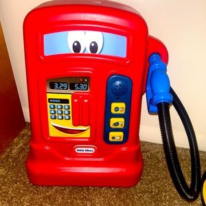 Toy gas pump